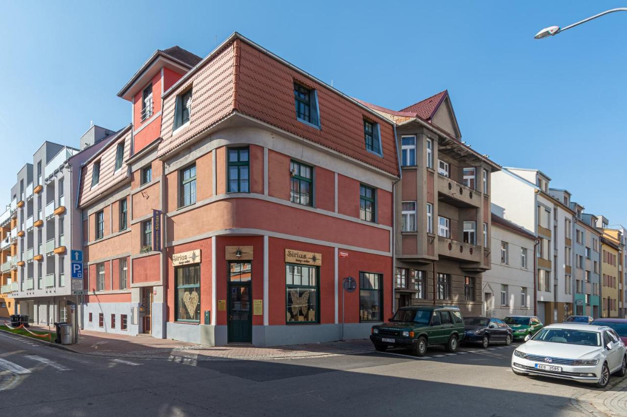 Apartment Sirius G In Center Of Cb Ceske Budejovice Eksteriør billede
